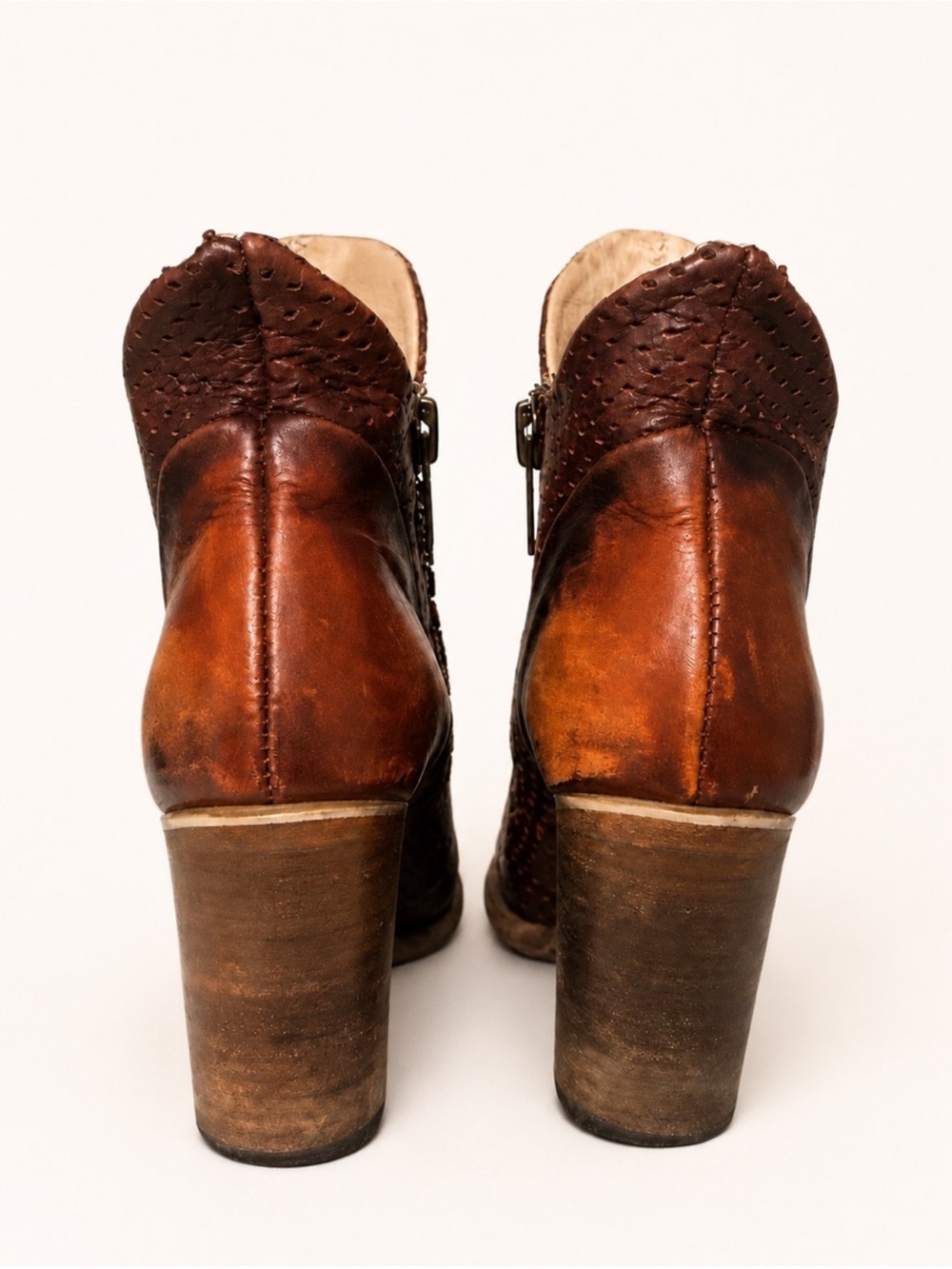 Freebird by Steven Bowie Rust Brown Leather Ankle Boots Size 9 - Picture 3 of 6